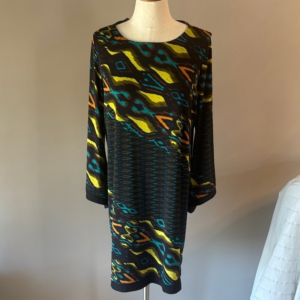 Soho Apparel Jersey stretch geometric casual dress bell long sleeves neon XL